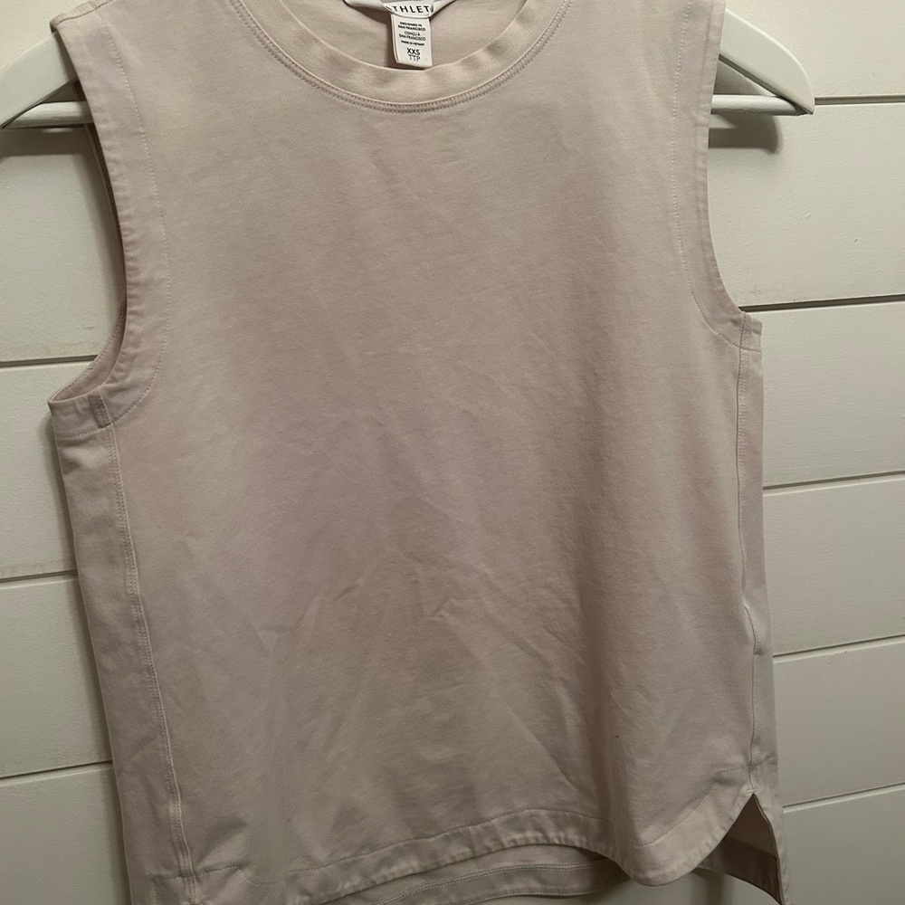 Athleta Cream Sleeveless Tank Top